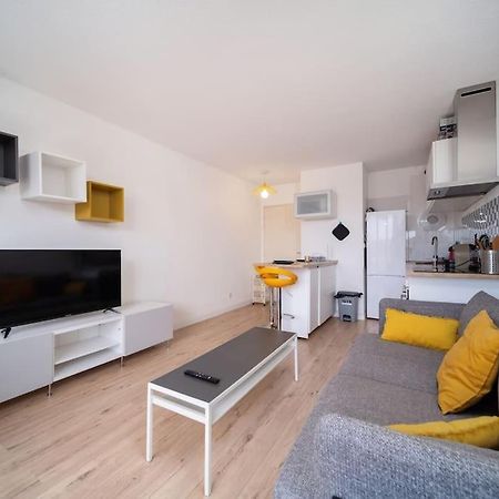 Appartement Tout Equipe Climatise Terrasse Hopital De La Timone Марсель Экстерьер фото