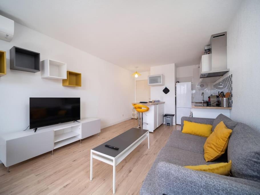 Appartement Tout Equipe Climatise Terrasse Hopital De La Timone Марсель Экстерьер фото